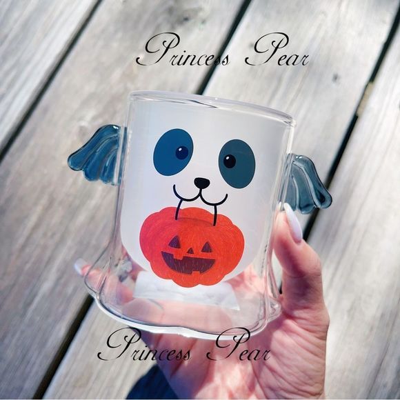 5/$100 Starbucks 2022 Thailand Halloween Dalmatian glass 8 oz - Picture 1 of 5